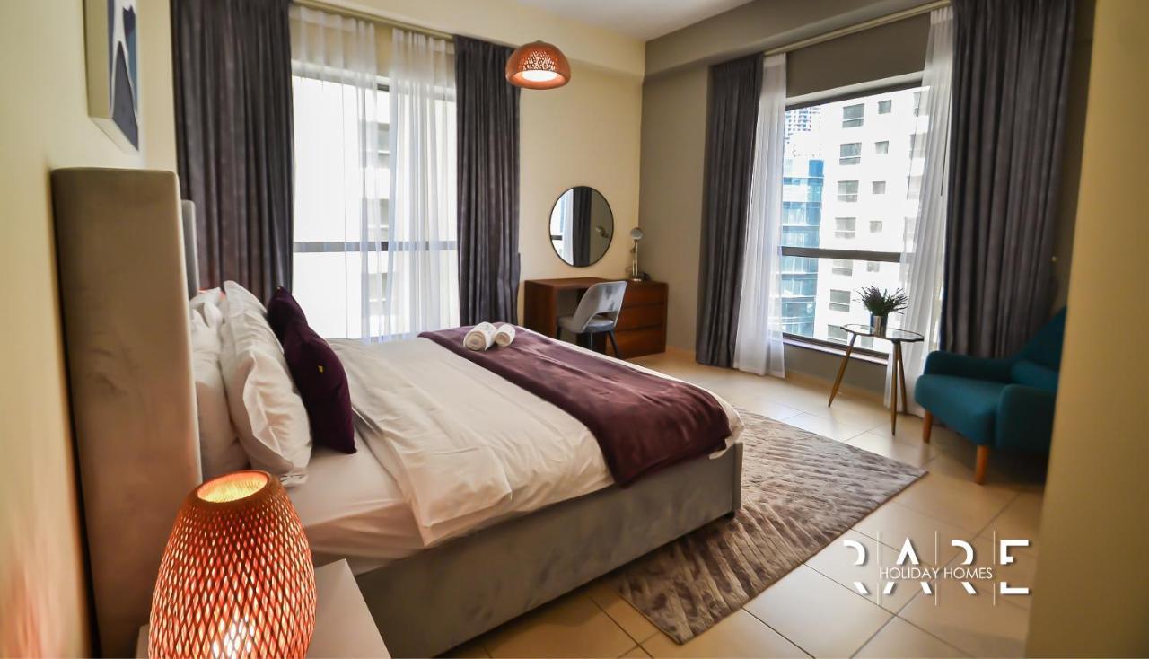 Apartment Rare Homes Offer 2 Bedroom With Laundry & Store - Beachfront & Amazing View In Bahar Jbr R1105